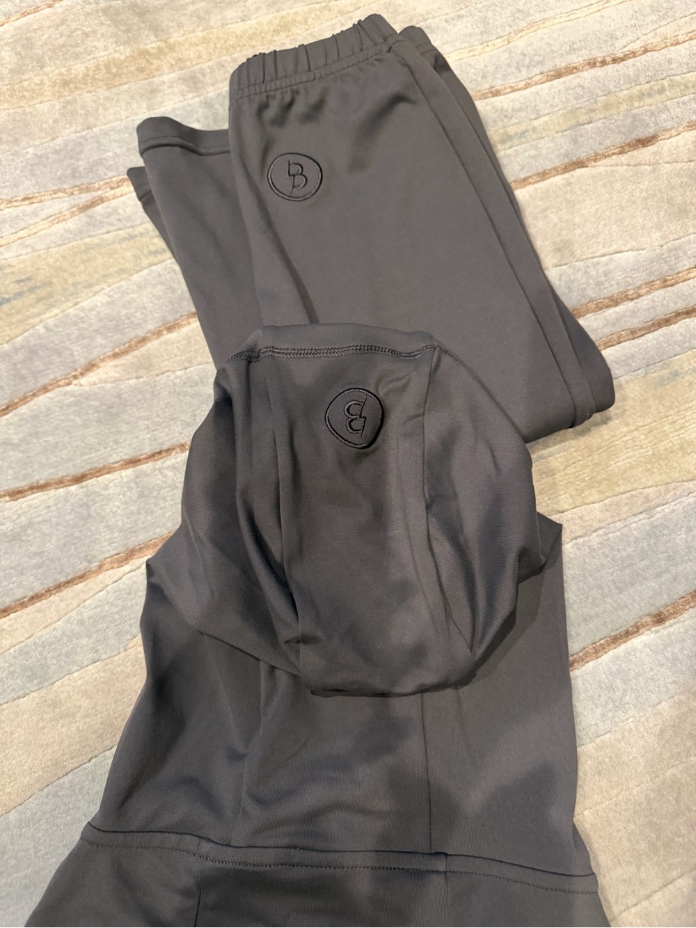 Body by Raven Body Basics Set (FLARED) in Charcoal (XS) - Picture 8 of 8